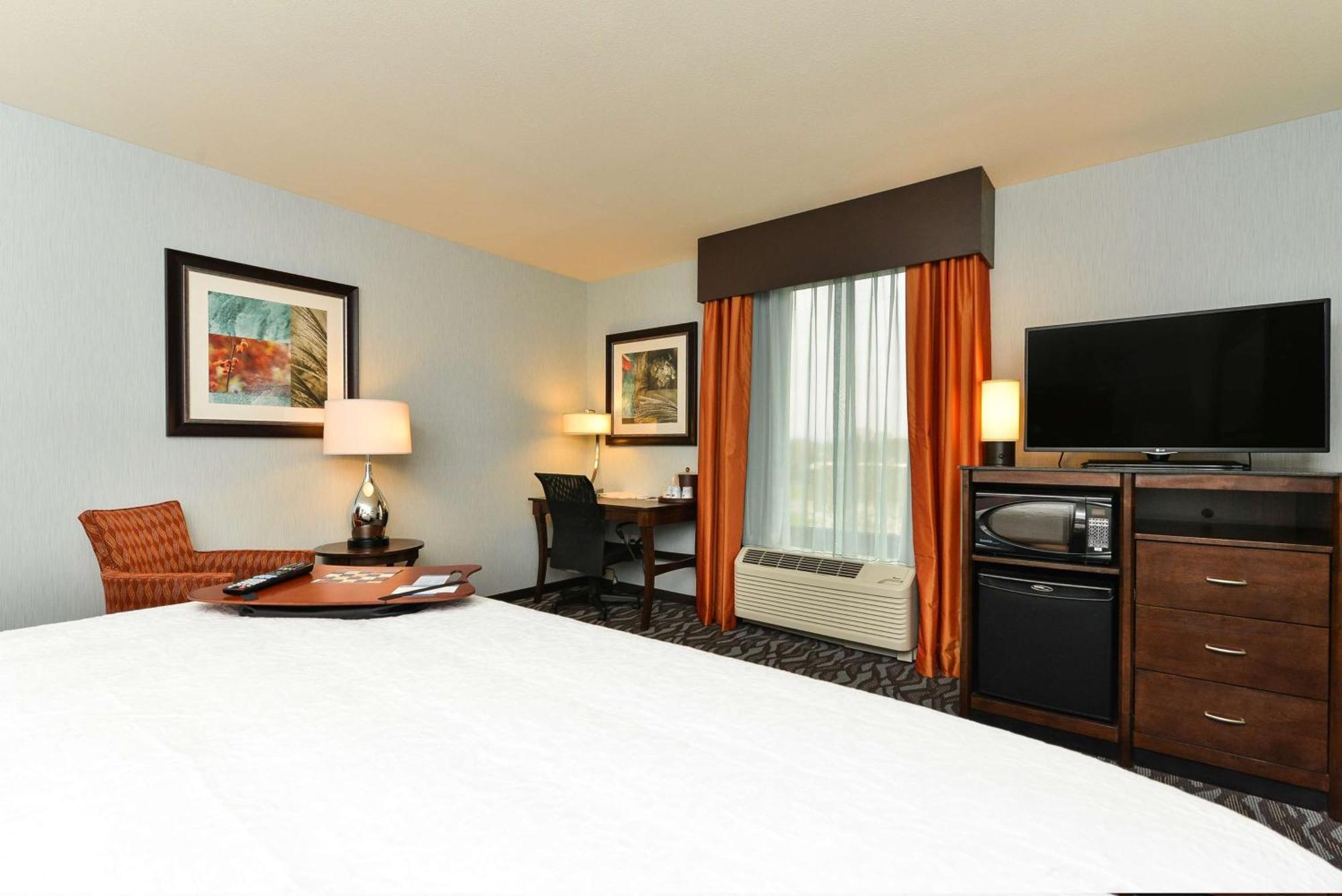 Hampton Inn Corning/Painted Post Ngoại thất bức ảnh