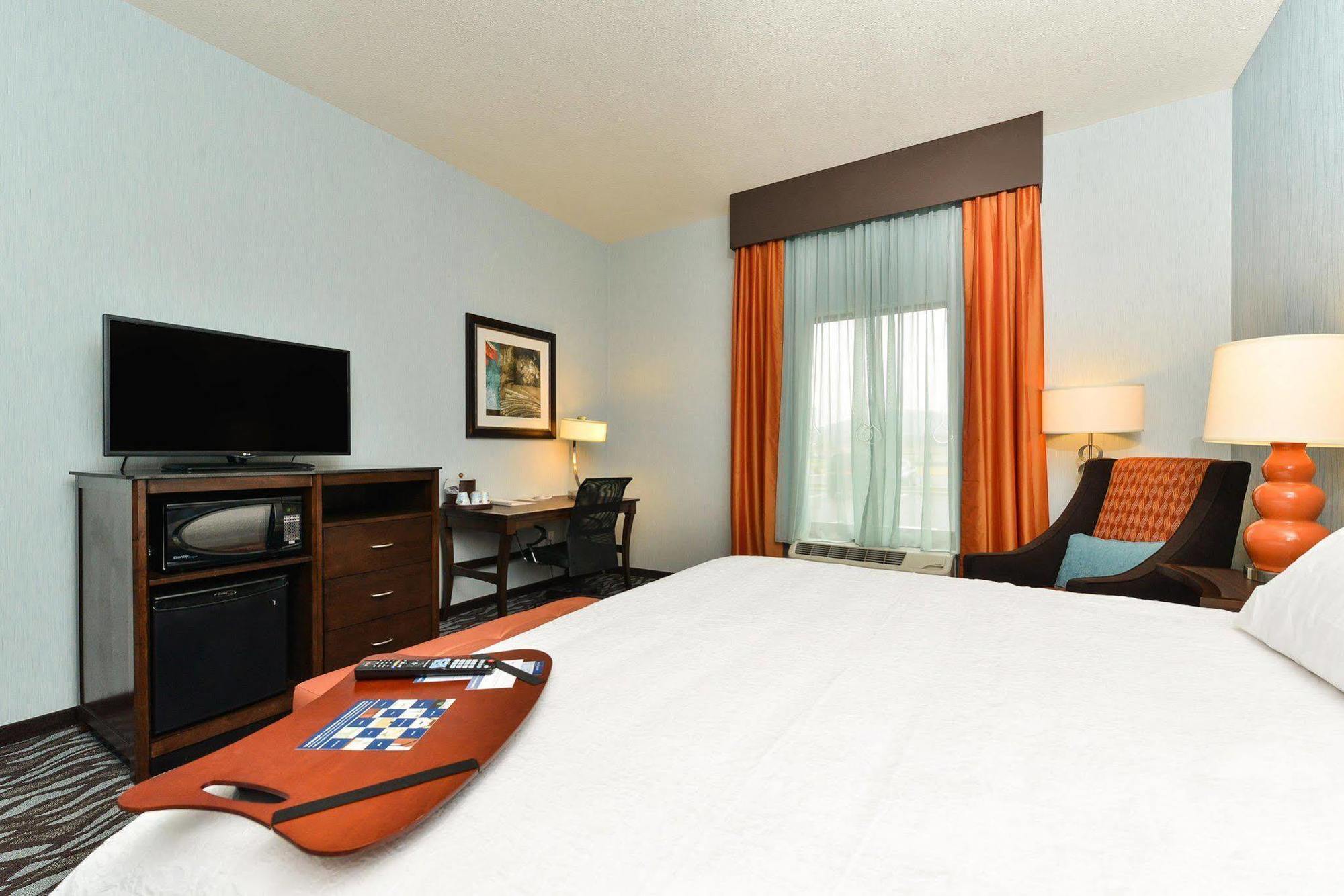 Hampton Inn Corning/Painted Post Ngoại thất bức ảnh